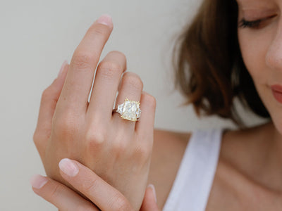 The Modern Glamour of Yellow Diamond Jewelry