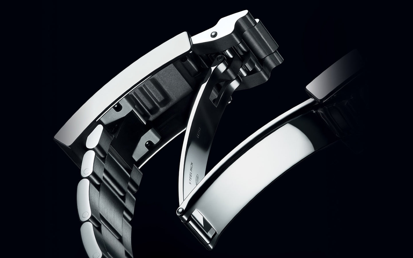 Detail of Rolex Oyster Bracelet Equipped with an Oysterlock Safety Clasp