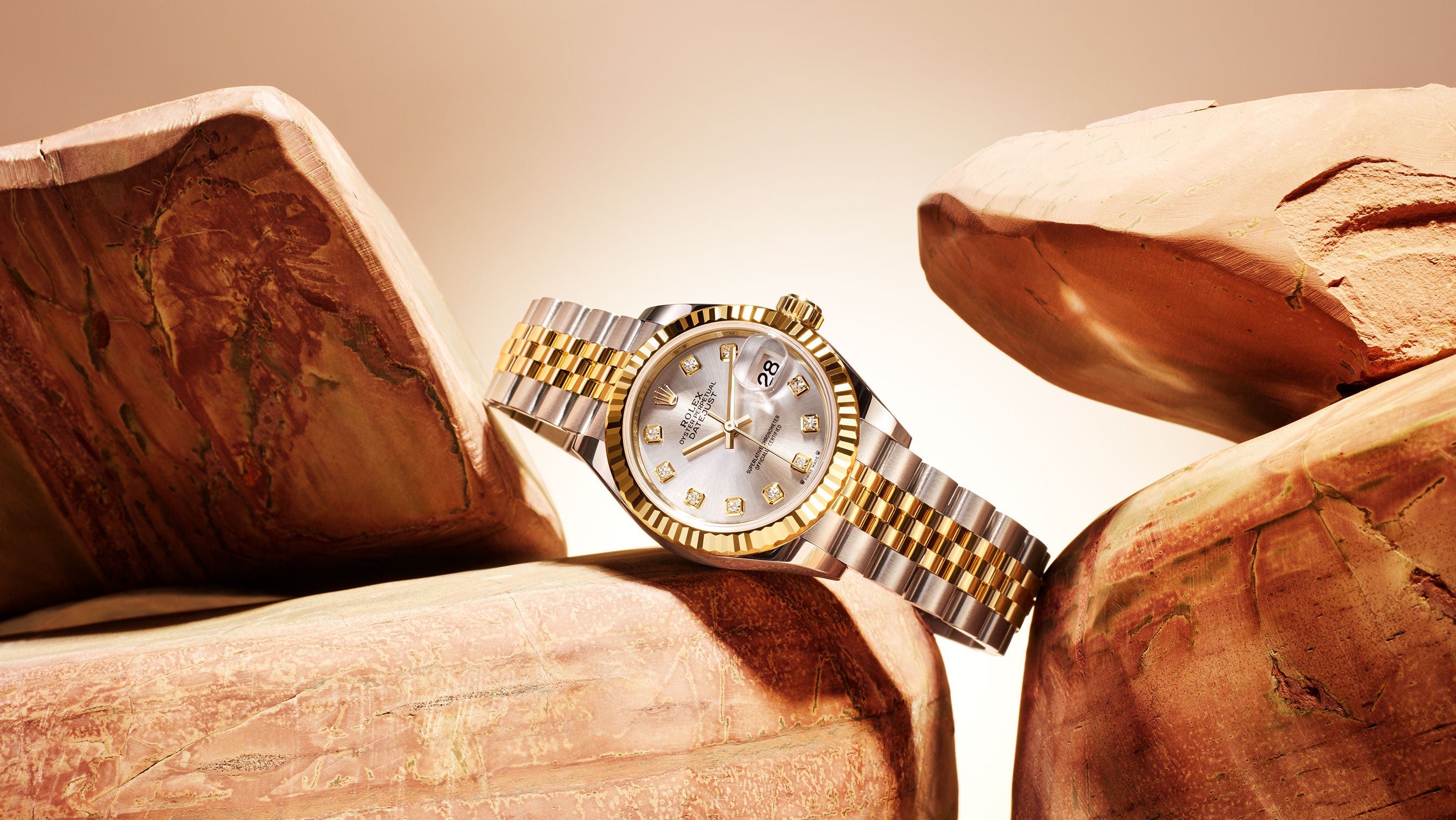 Rolex Lady-Datejust in Oystersteel and Yellow Gold with Diamonds on Rocks