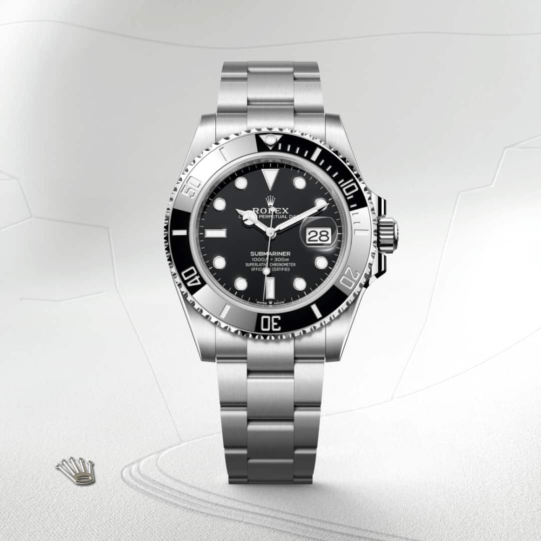 Rolex Submariner in Oystersteel, M126610LN-0001