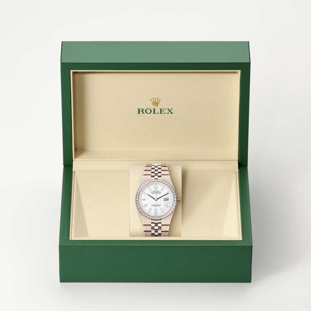 Rolex Land-Dweller in 18 kt Everose gold, M127285TBR-0002