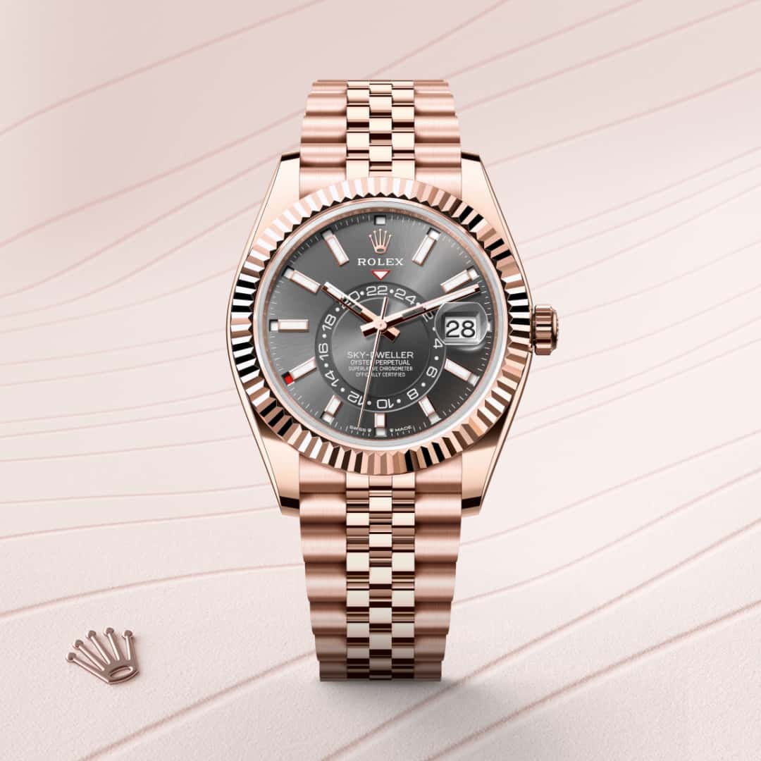 Rolex Sky-Dweller in 18 kt Everose gold, M336935-0008