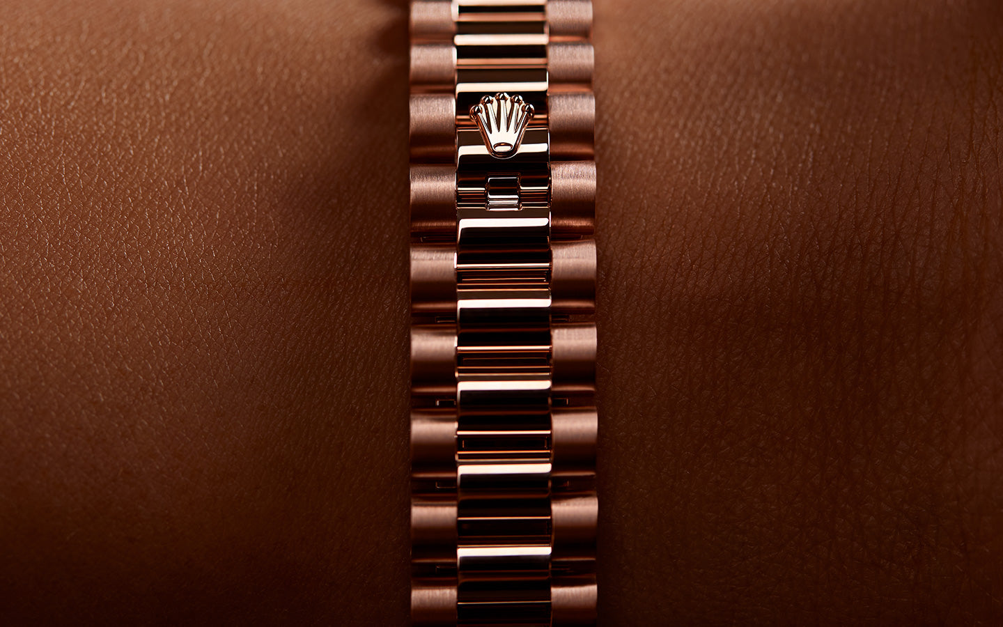 Rolex Lady-Datejust Three-piece Link President Bracelet with a Crownclasp in Everose Gold