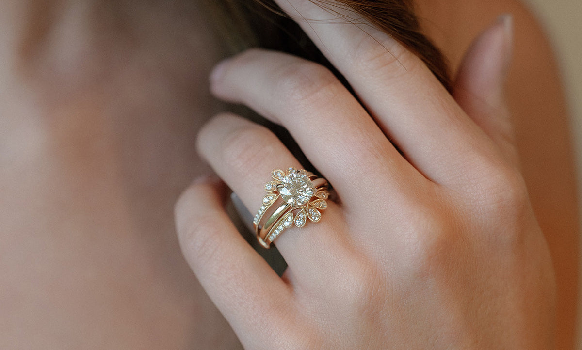 The 4Cs of Diamonds: An Expert’s Guide to Grading and Buying Diamond Jewelry