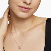 Morganite necklace in rose gold with diamonds