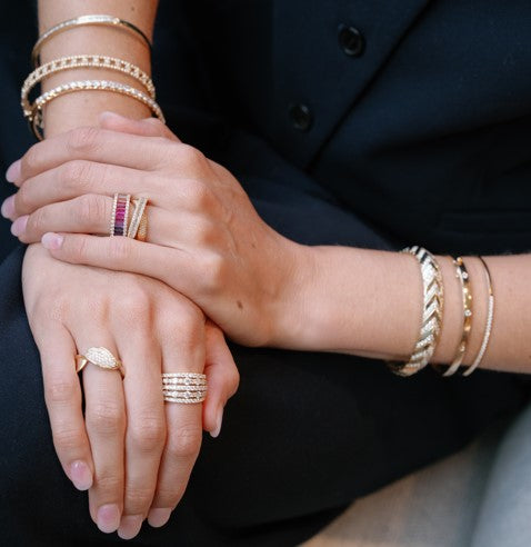 Yellow gold and diamond jewelry