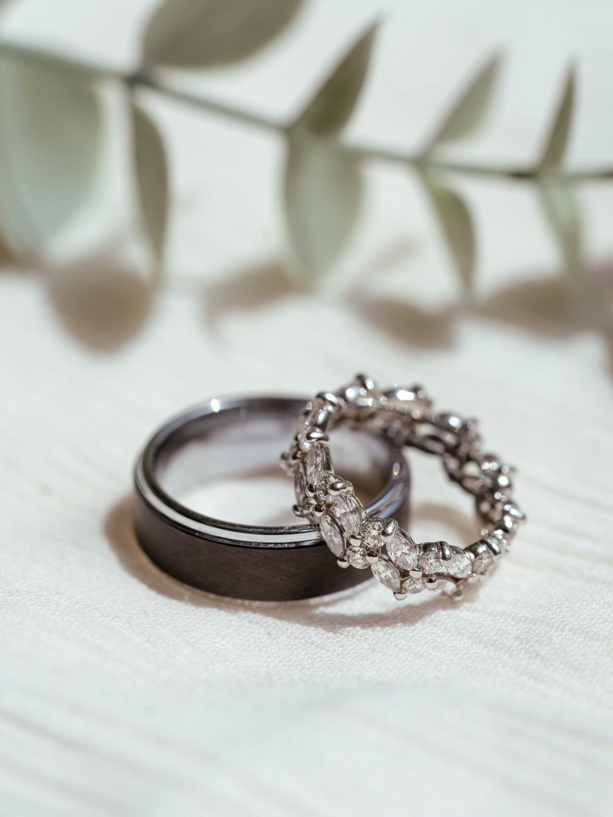 How Men's Black Wedding Bands Are Redefining Luxury