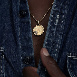 Small Box Chain in 18K Gold, 2.7mm, 20" Length (Image 6)