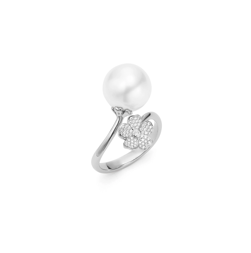Mikimoto Cherry Blossom White South Sea Pearl and Diamond Flower Ring