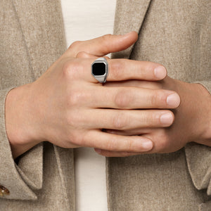 Streamline Signet Ring in Sterling Silver with Black Onyx, 18mm