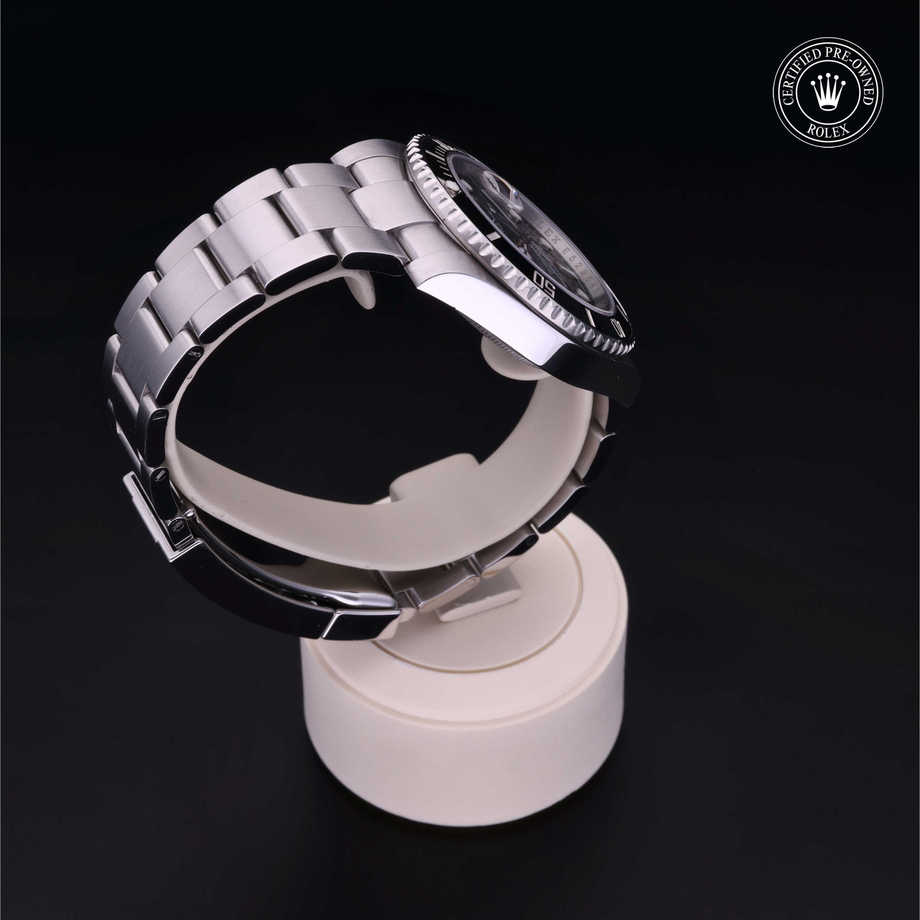 Rolex Certified Pre-Owned Submariner Date