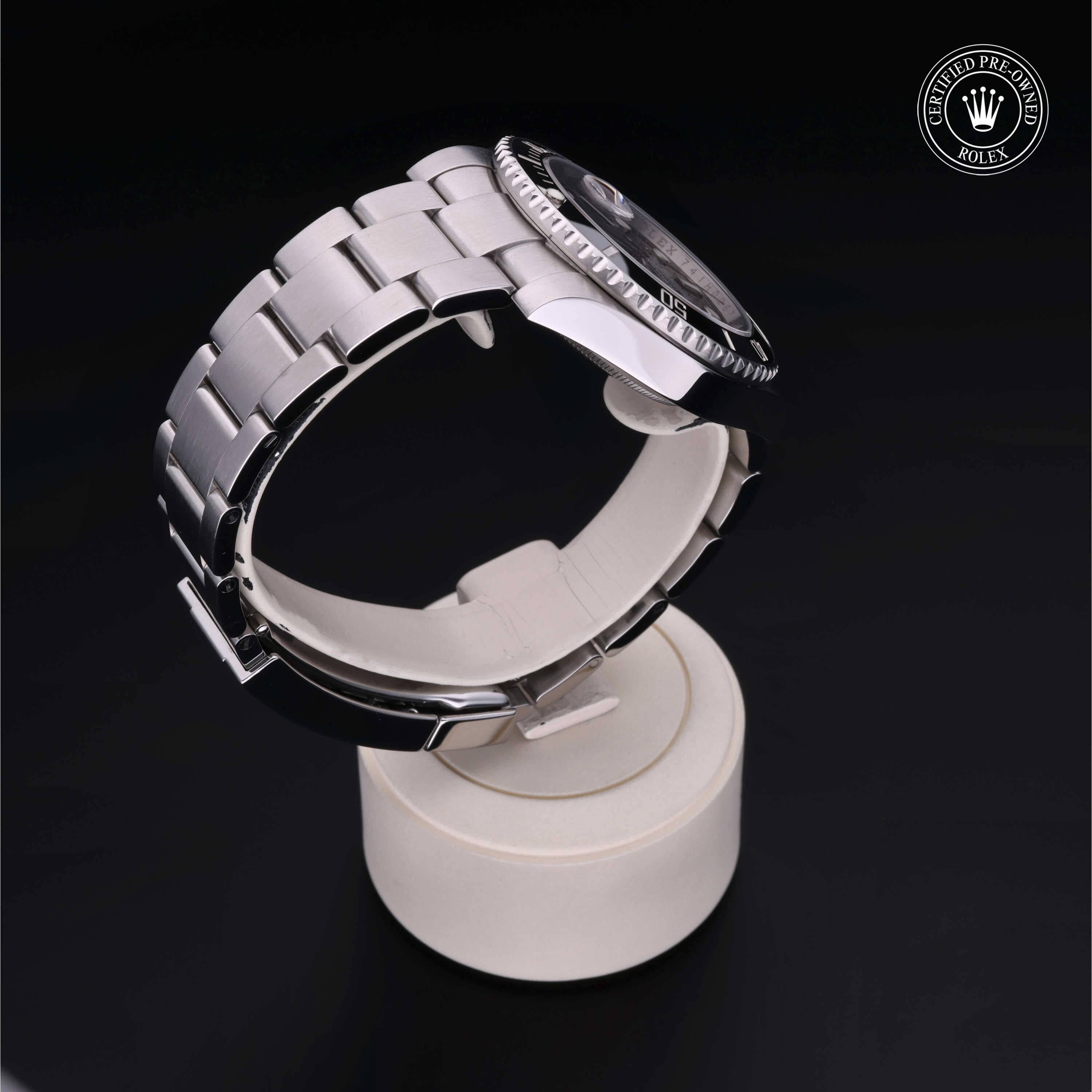 Rolex Certified Pre-Owned Submariner Date