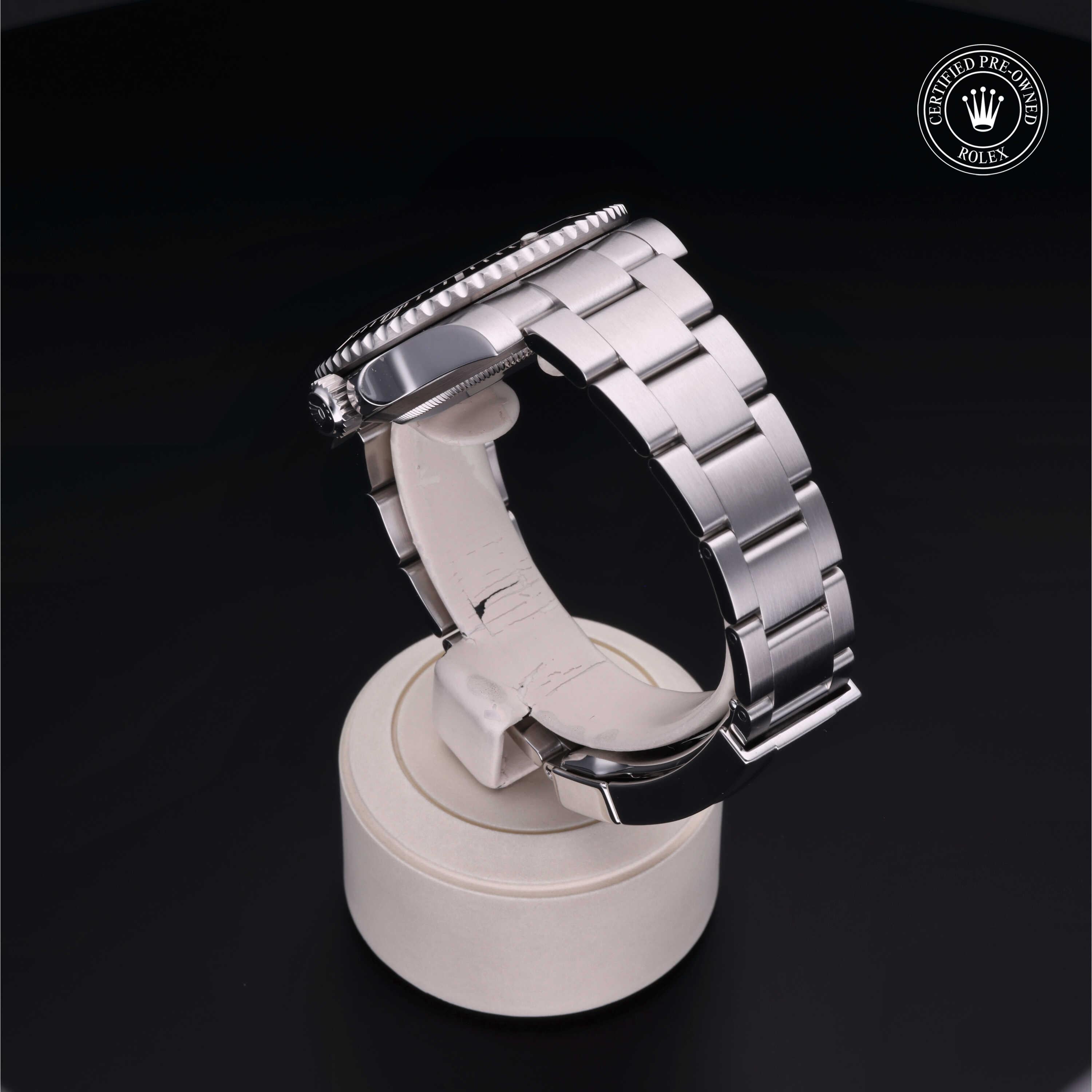 Rolex Certified Pre-Owned Submariner 