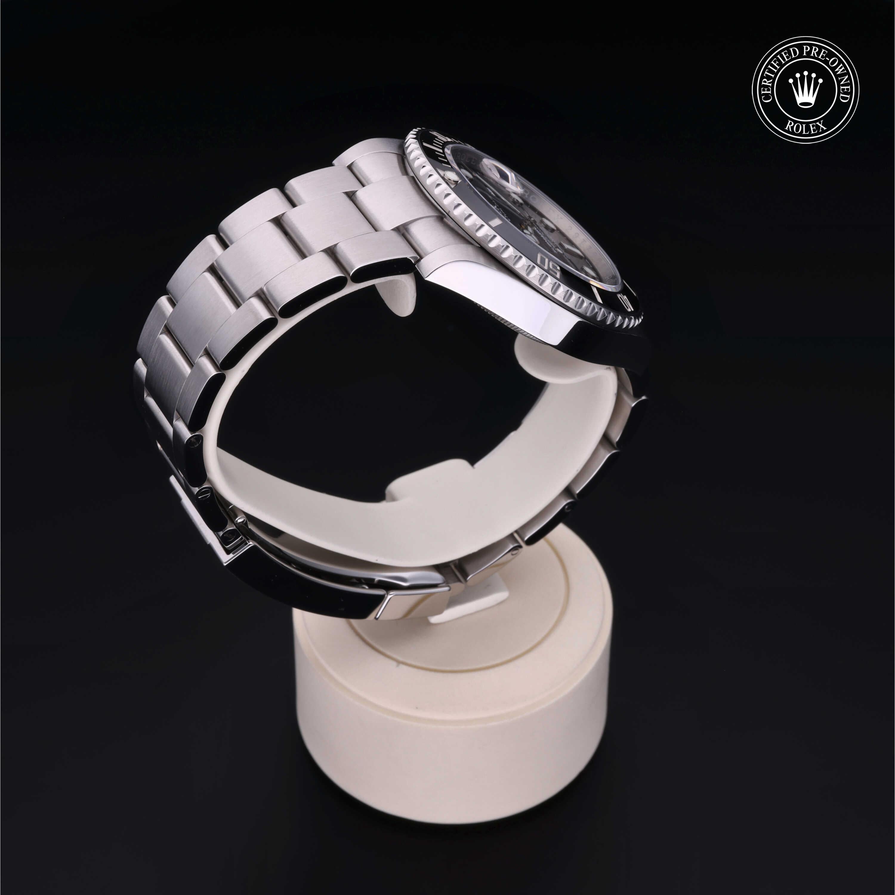 Rolex Certified Pre-Owned Submariner Date