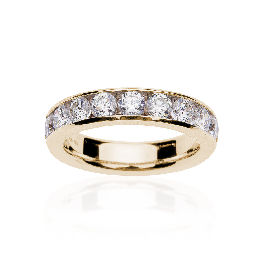 Fink's 18K Yellow Gold Round Diamond Channel Wedding Band