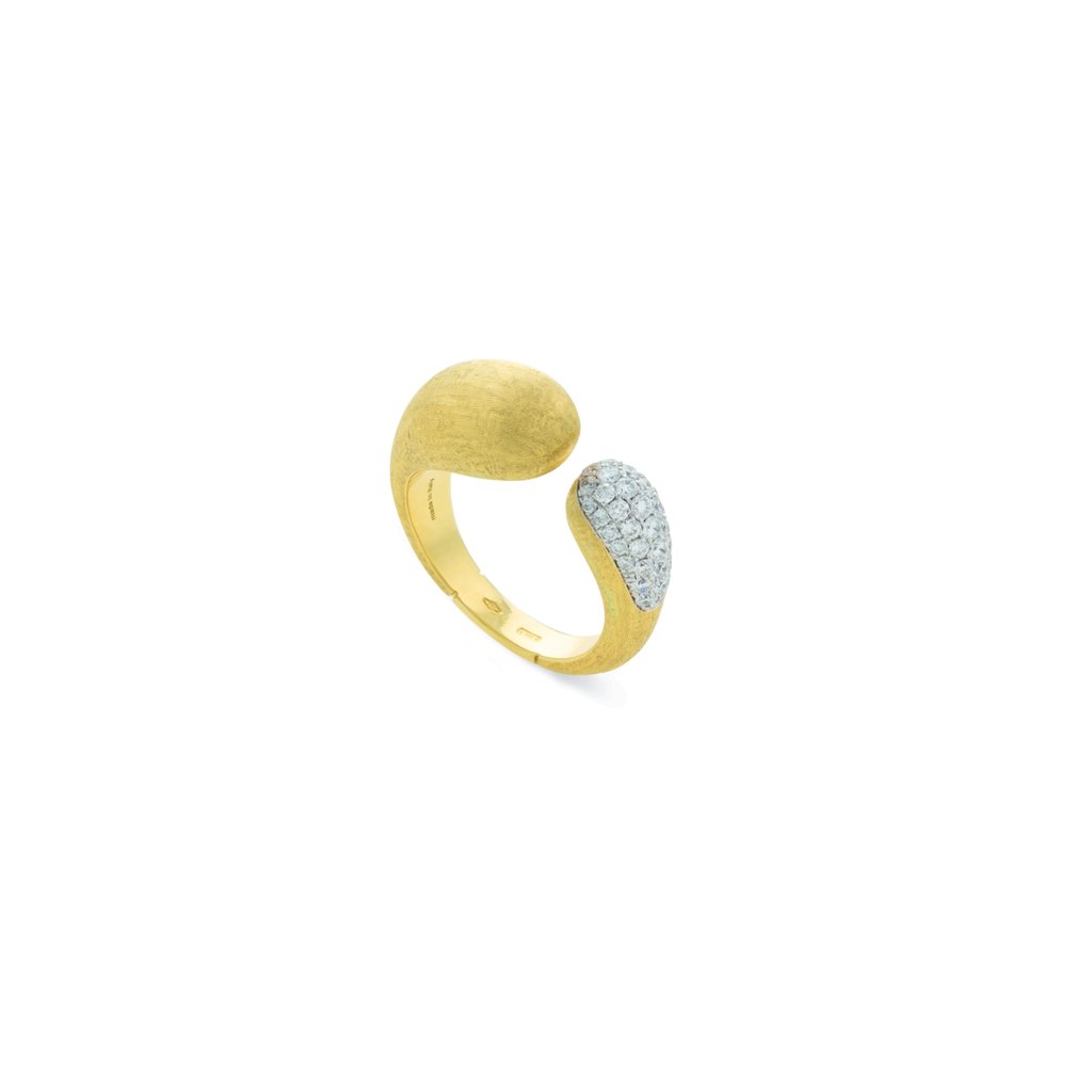 Yellow Gold Diamond Kissing Ring for Women