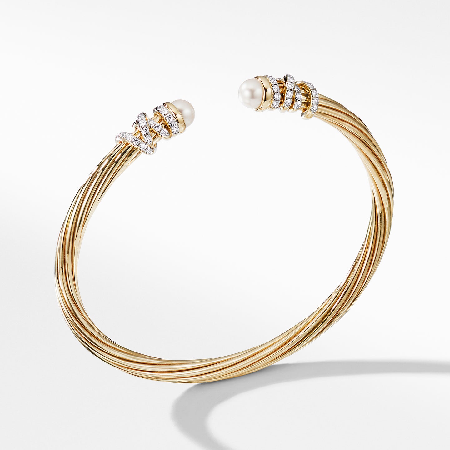Helena End Station Bracelet in 18K Yellow Gold with Pearls and Diamonds, Size Medium