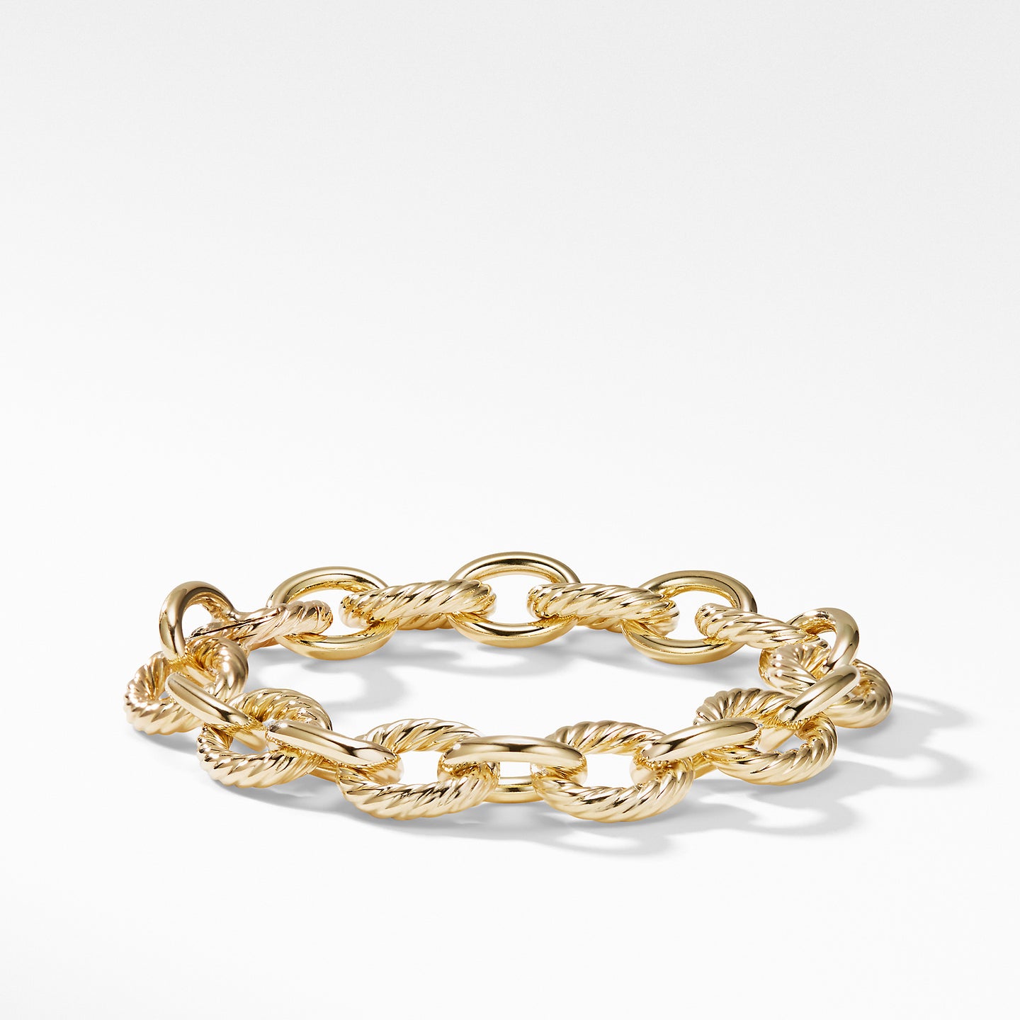 David Yurman Oval Large Link Bracelet in Gold