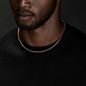 Man Wearing David Yurman 22" Medium Box Chain Necklace