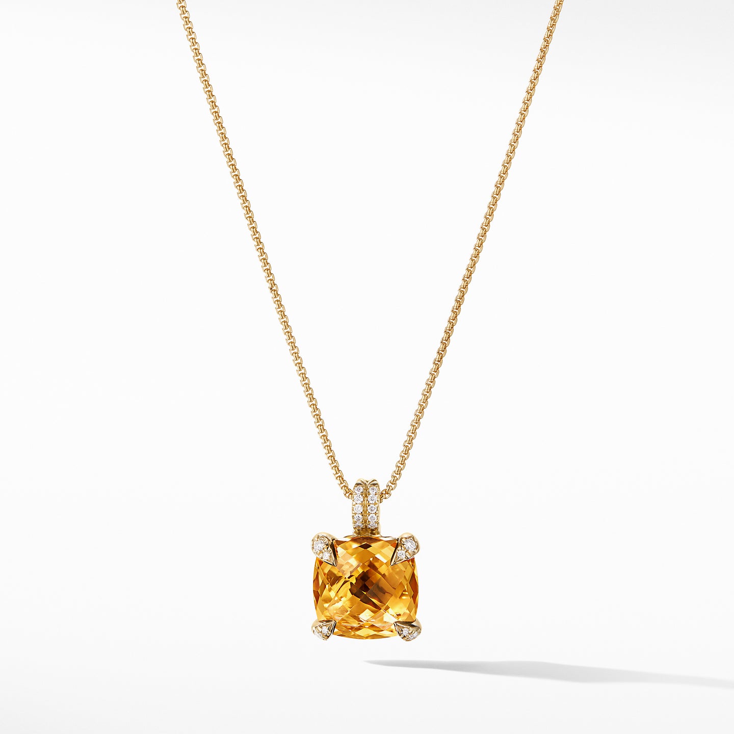 Pendant Necklace with Citrine and Diamonds in 18K Gold, 18