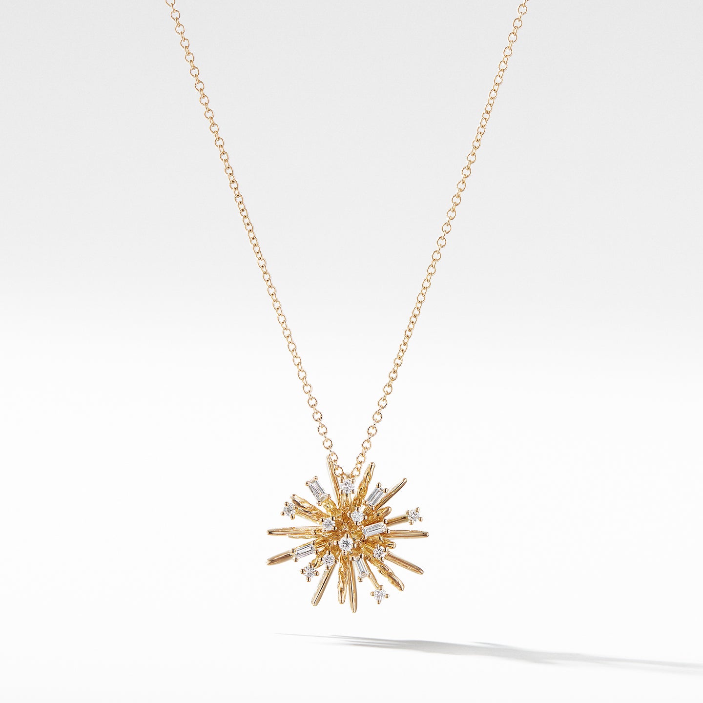 Supernova Small Pendant Necklace with Diamonds in 18K Gold, 18