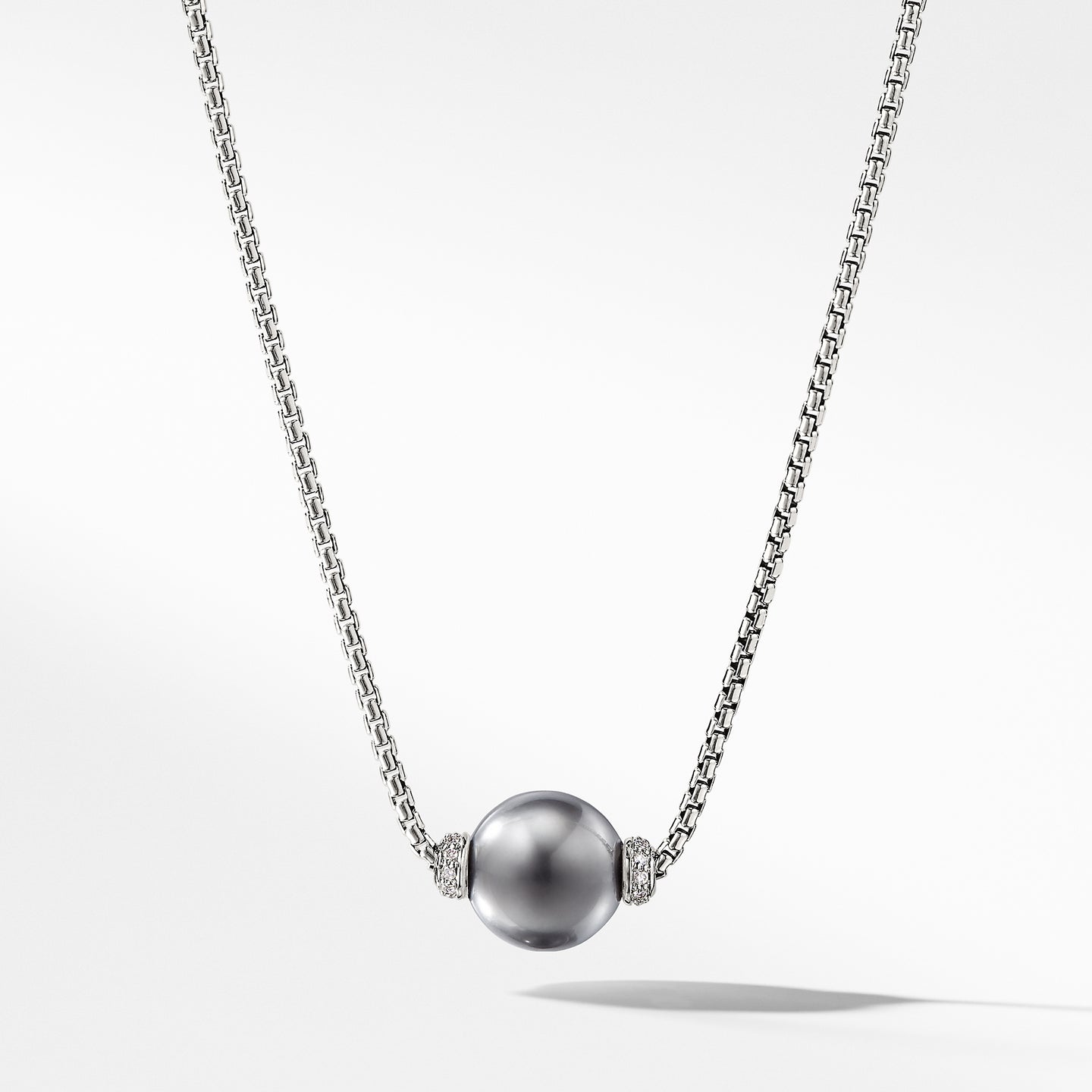 Solari Pendant Necklace with Diamonds and Tahitian Grey Pearl