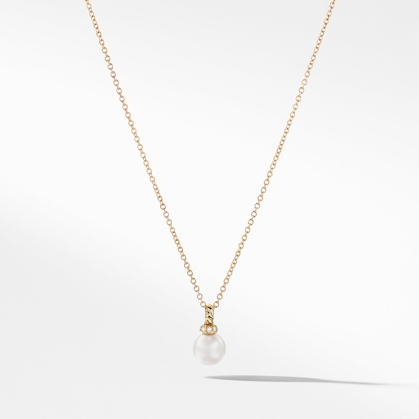 Solari Pendant Necklace with Diamonds and Pearl in 18K Yellow Gold