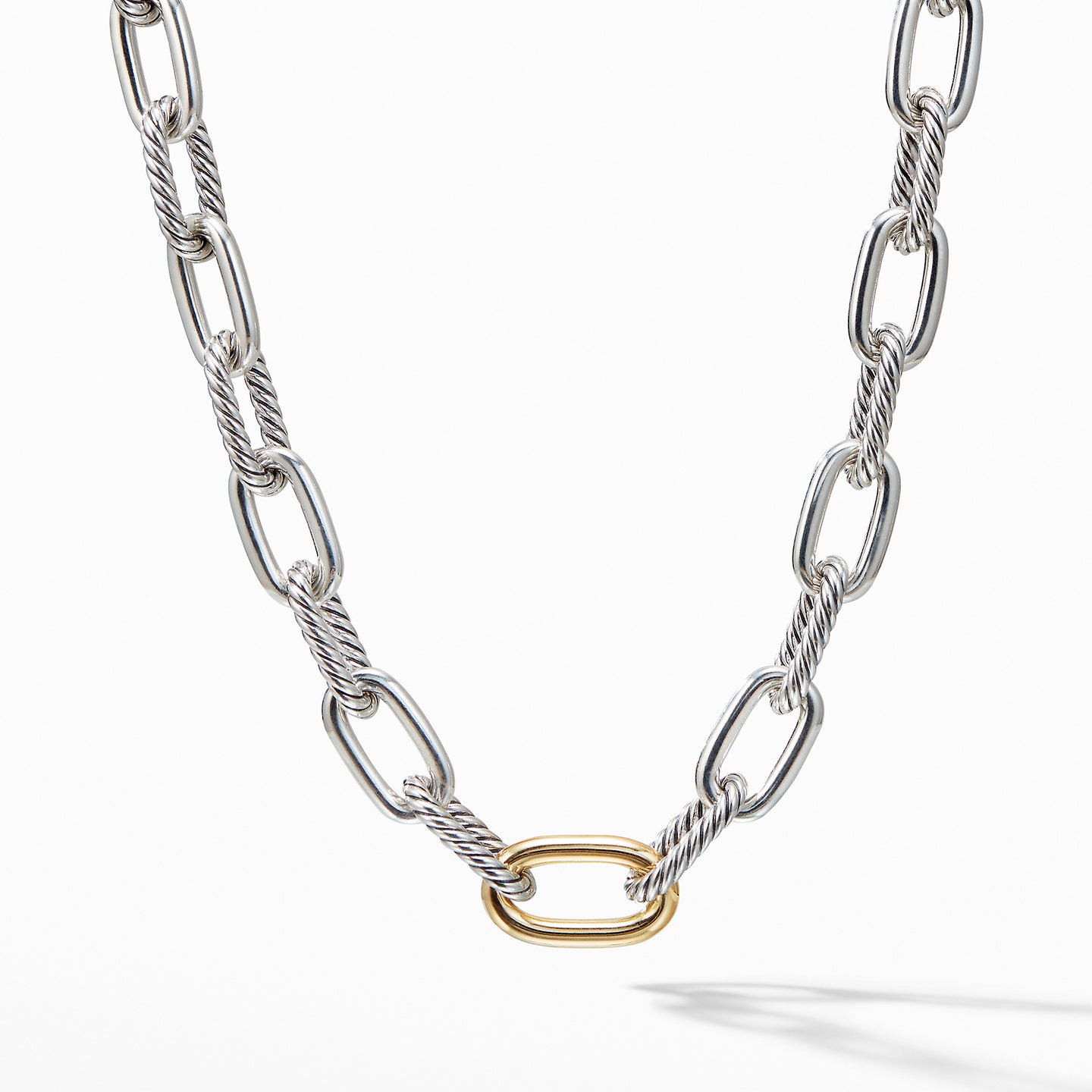 DY Madison® Medium Necklace with 18K Gold, 11mm, 18.5