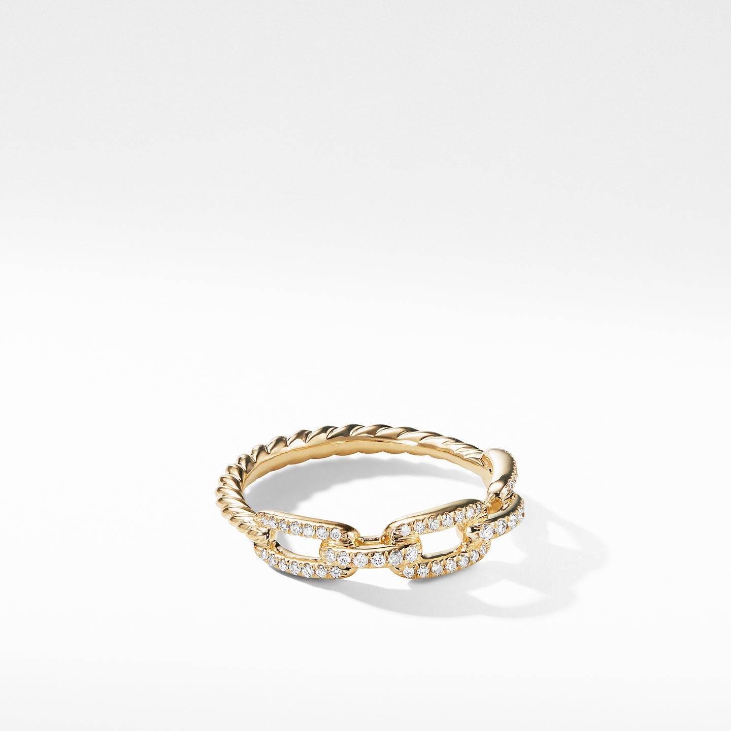 Stax Single Row Pavé Chain Link Ring with Diamonds in 18K Gold, 4.5mm, Size 7
