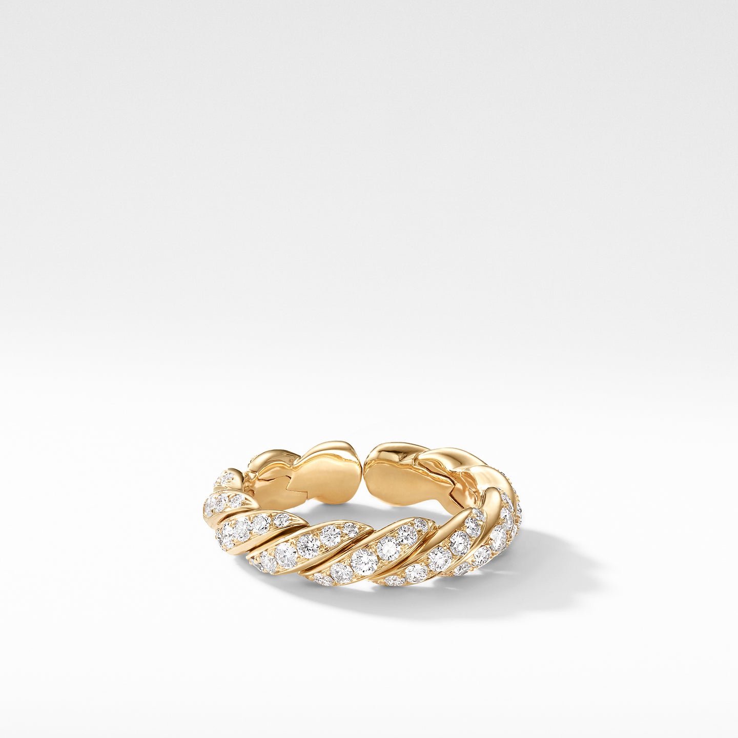 Pavéflex Band Ring in 18K Gold with Diamonds, Size 6-7