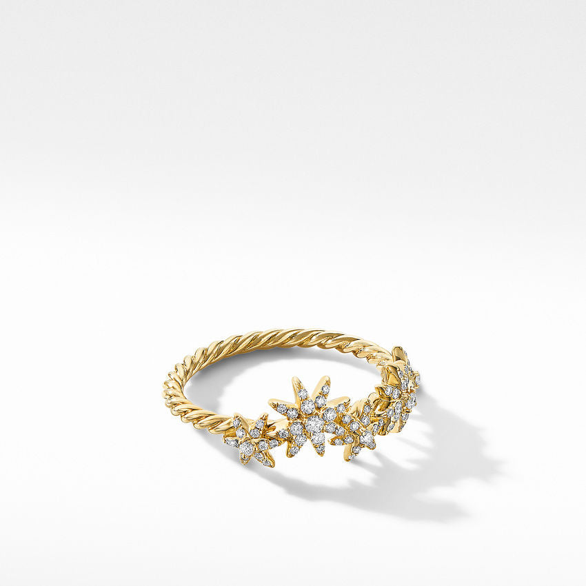 Starburst Cluster Band Ring in 18K Yellow Gold with Pavé Diamonds, Size 6