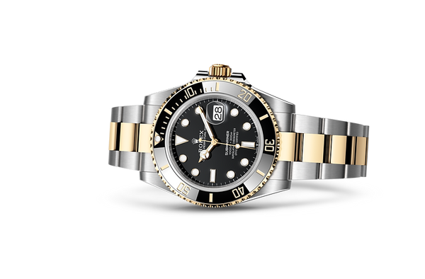 Submariner Date, Oyster, 41 mm, Oystersteel and yellow gold Laying Down
