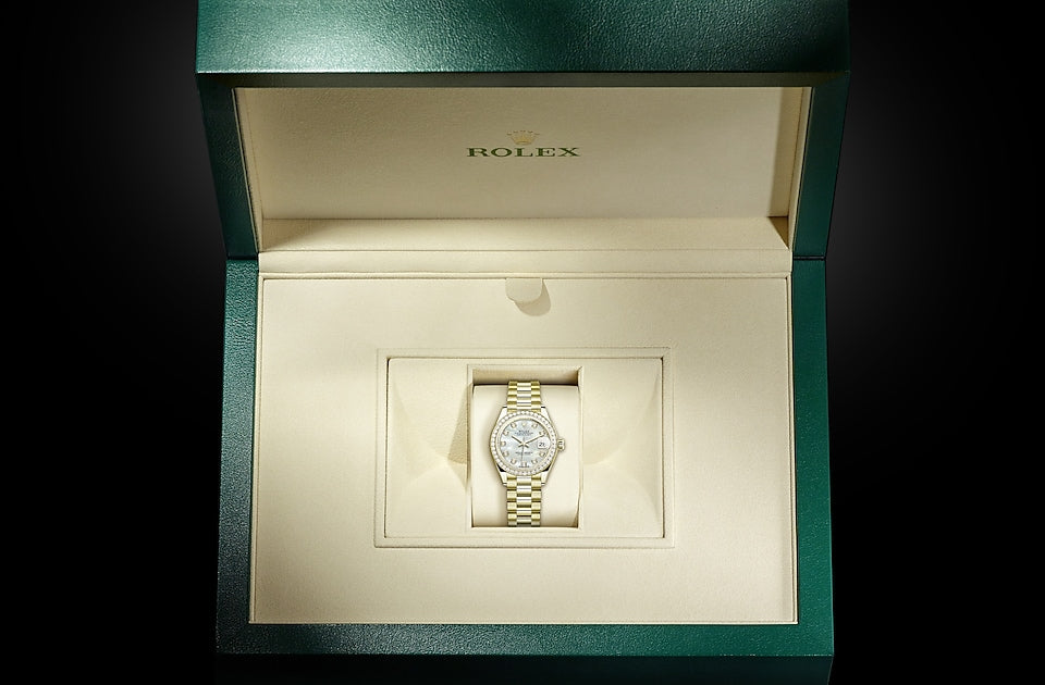 Lady-Datejust, Oyster, 28 mm, yellow gold and diamonds in Box