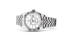 Load image into Gallery viewer, Sky-Dweller, Oyster, 42 mm, Oystersteel and white gold Laying Down